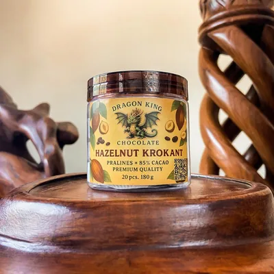 Jar of Dragon King Chocolate Hazelnut Krokant pralines
